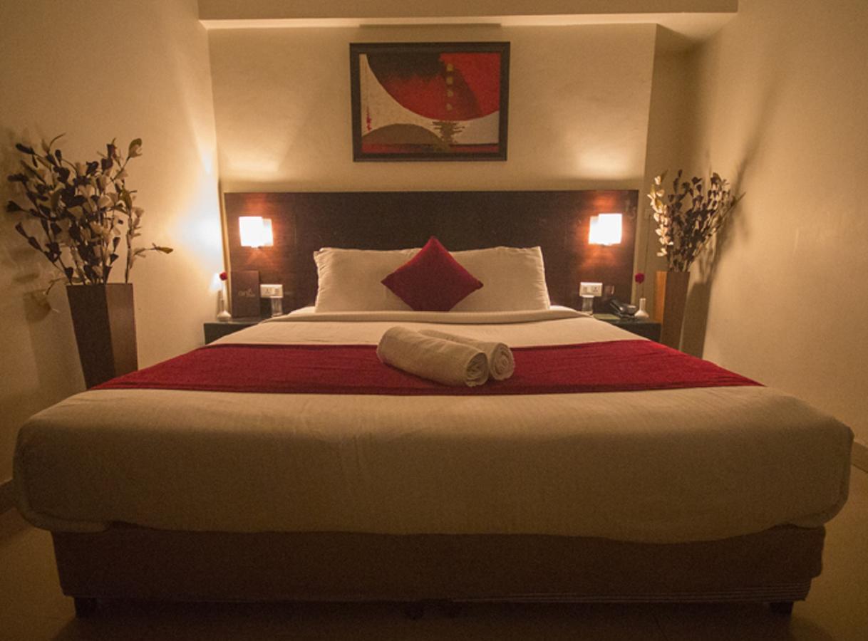 Anr Hotels Lucknow Bagian luar foto